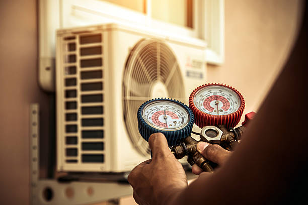 Professional Hvac technician working in Hugo, OK